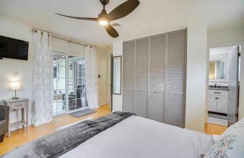 Centrally Located Merritt Island Home Pool, Porch - Foto 11