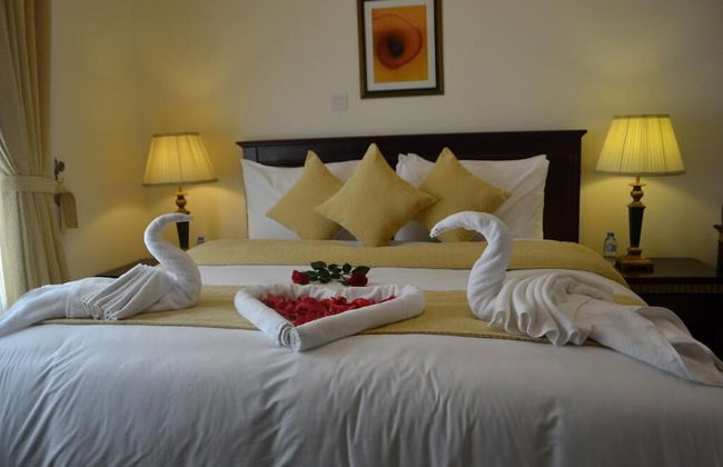 AL HAYAT HOTEL APARTMENTS - Photo 2