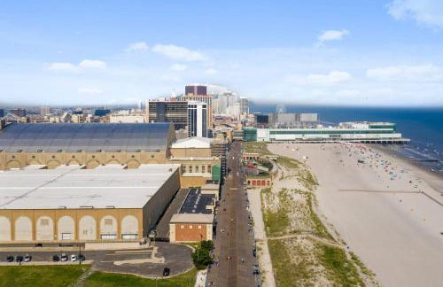 9BR Beach Block House with 13 Beds in Central Atlantic City - Foto 56