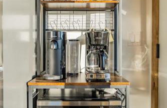 Stargazing Retreat with Hot Tub Deck Hammocks BBQ - Photo 32