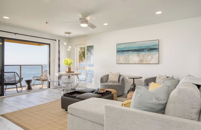 Oceanfront in La Jolla, Steps to Beach, Shops, Dining Dawn Patrol by Avantstay - Foto 1