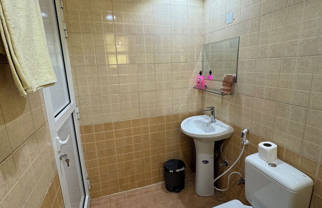 Furnished Private Studio Apartments near Union Metro Station - Foto 8