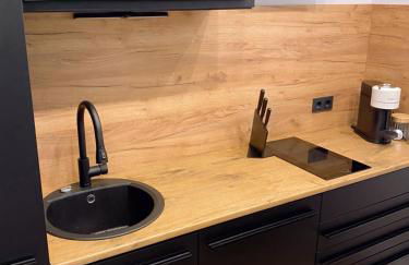 371living, Altbau-Charme am Kaßberg, Perfekt für Workation, Urlaub oder Kurztrip, Entdecke Chemnitz, Moderne Küche, Waschmaschine, Smart TV, Schnelles WLAN, Bequemes Bett - Foto 16