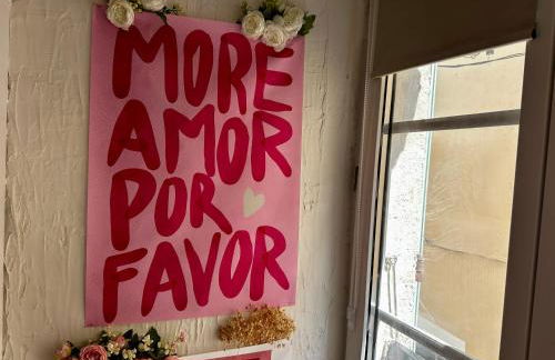 LOVE Room - Balnéo - Ciel Etoilé - Free Wifi - Netflix - Hyper Centre - Foto 19