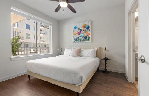 Modern 2BR Poolside Patio Suite in North Austin - Foto 27