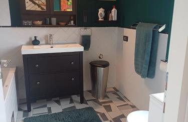 Private House with View near Samobor Ideal for Couples & Pets - Photo 14