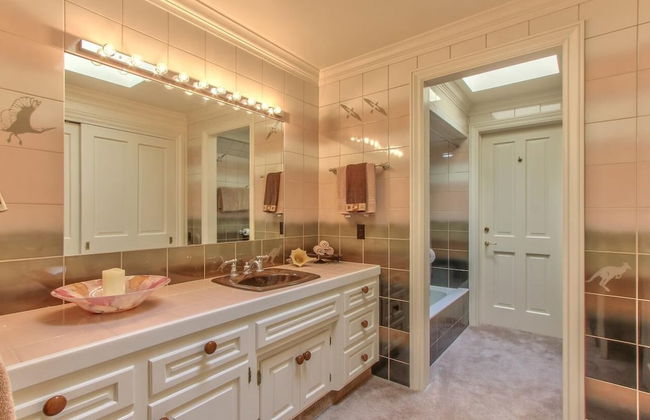 Lx33: Luxury Vacation Villa On Pebble Beach With Pool - Foto 33