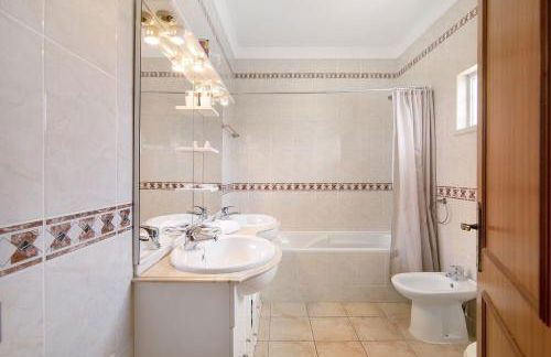 Yara Beach Apartments with Terrace - Foto 18