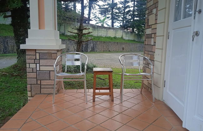 Villa Kota Bunga Widuri - Photo 10