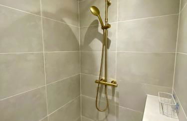 Rive Droite et Gauche - Photo 2