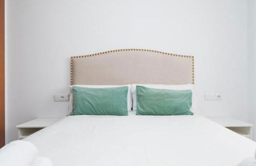 Apartamento Deluxe 2 Room Piscina Parking LuxSevilla Bormujos - Foto 15