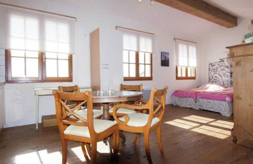 Very nice cottage with studio on a domain with heated pool - Foto 4