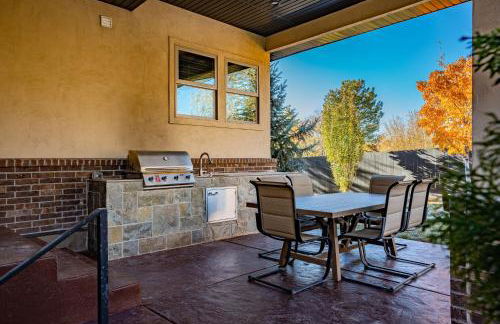 Olympus Luxury - Prime Location - HotTub, Theater and More - Foto 31