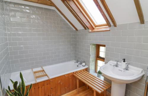 Nanthir House - Photo 19