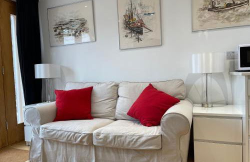 Whitley Old Garage - Photo 23