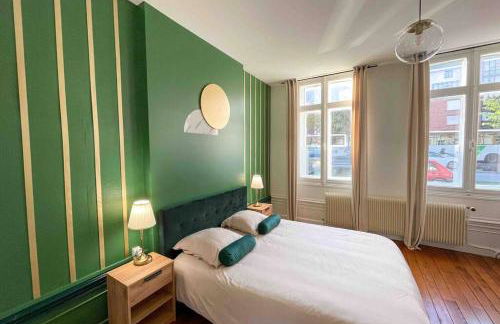 SPA - 4 Pers - NETFLIX - Gare - Parking - Photo 25