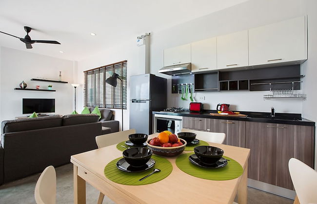 The Moonrakers - Photo 14