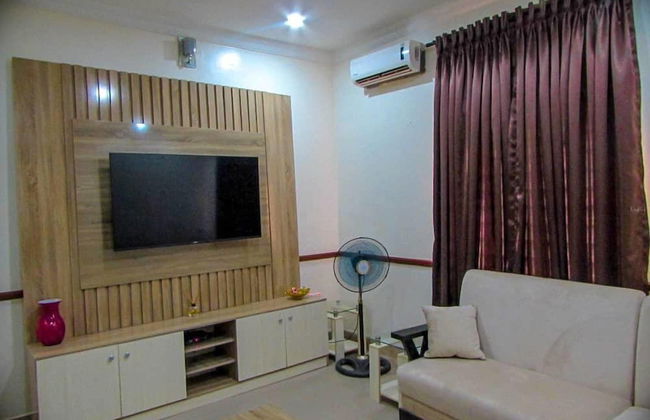 UPGATES ENTERPRISE -HOMES & SUITES - Foto 6