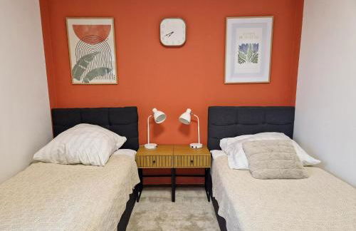 Cozy Apartment: Design Superior Suite Zentral - Küche - Balkon - Foto 15