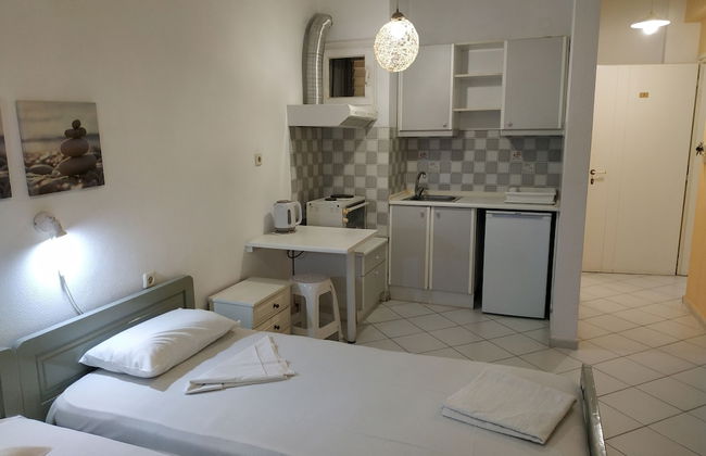 Renia Studios -studio for 2 Pers With a Swimming Pool - Photo 26