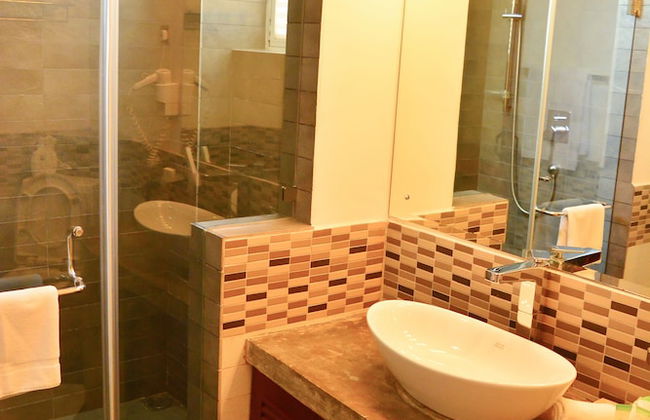 Unique Towers Luxury Boutique Suites - Photo 10