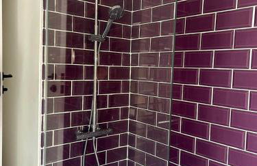 3 Double Bedroom Home-Sleeps 8 - Castle Donnington - Foto 25