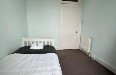 Modern City Centre Apartment in Central Hub - Foto 20