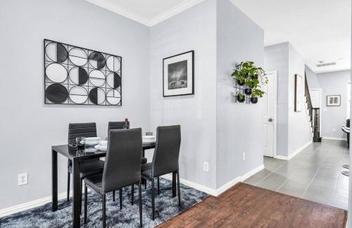 Highland Cottage - Central, Huge Yard HOT TUB - Foto 8