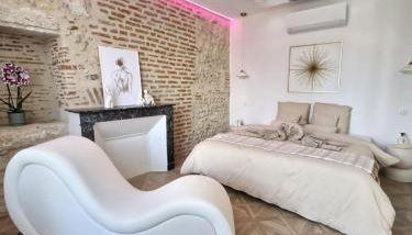 L'audacieuse-Jacuzzi et sauna , miroir suspendu - Foto 3