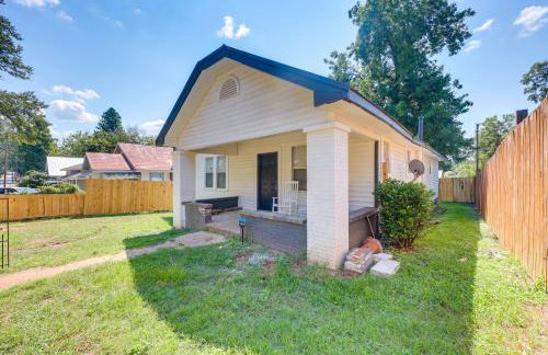 17 Mi to Birmingham Renovated Home with Deck - Foto 22