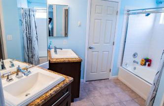 Luxury 1900 SQ FT House Huge 46 FT Pool & Hot SPA - Foto 14