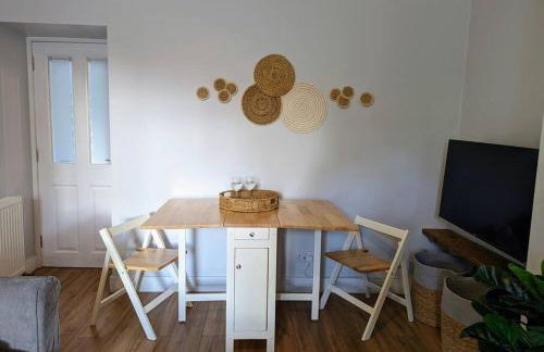 Parkview Cottage - Lovely home with cosy fireplace - Foto 9