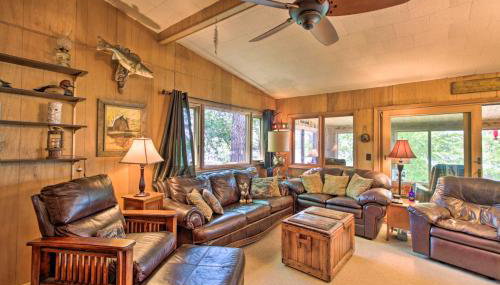 Year-Round Waterfront Getaway Lake Access and Dock! - Foto 3