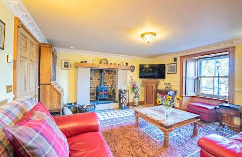 The Doune, Luxury Traditional Country House with hot tub - Photo 14