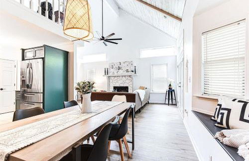 Scandi Chic-mins to KSU, Sleeps 5, wKing, pet friendly - Foto 8