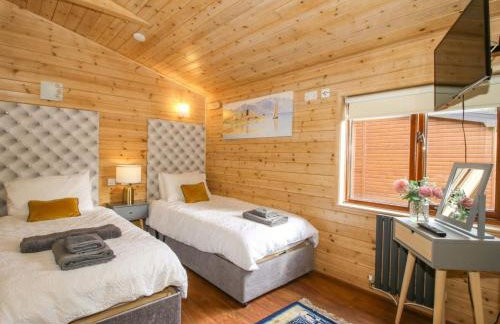 Astbury Falls Luxury Retreats - Photo 25