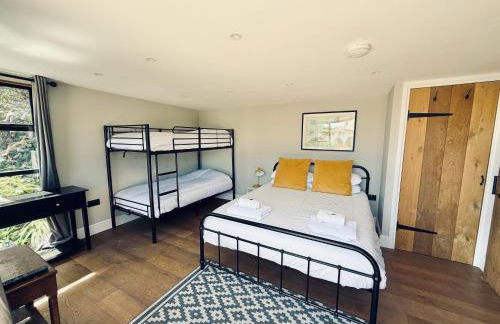 Luxury Cornish Cottage & Modern Cabin with Garden, Central St Agnes - Foto 39