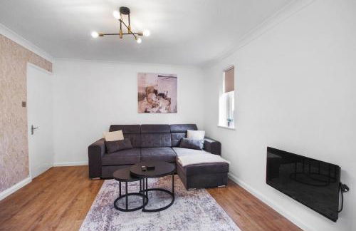 Modern and Comfortable 2-Bedroom Apartment with Private Parking - Foto 11