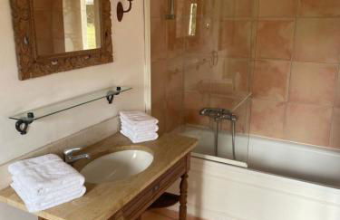 Grange rénovée du XVIIIème siècle - Foto 15