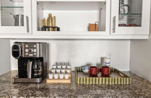 Texas Willow Ranch - Epic Luxury Retreat with Pool, Game room, Soccer, BBQ, Fire table - Foto 25