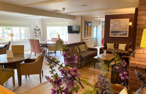 Caley Hall - Foto 17