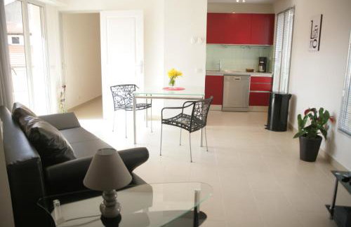 Le Vieux Port Apartments - Photo 62