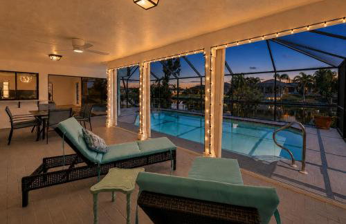 Waterfront Escape with Wild Owl Charm, Heated Pool & Pet-Friendly - Foto 31