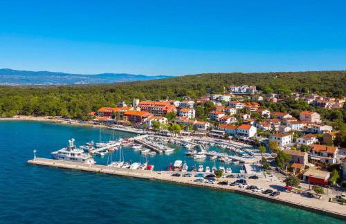 CENTAR NJIVICE - Foto 32