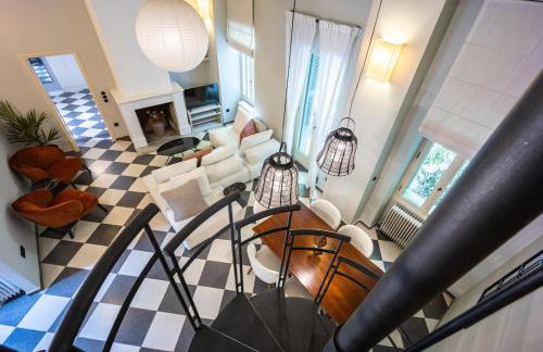 A Majestic Oasis in Keramikos, the Heart of Athens - Foto 12