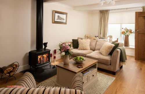 Bakers Cottage - Photo 13