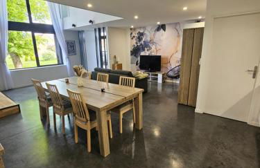 *le hangar du Paradis * - Foto 1