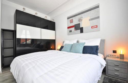 Zentral, am Park mit Parkplatz - Foto 25