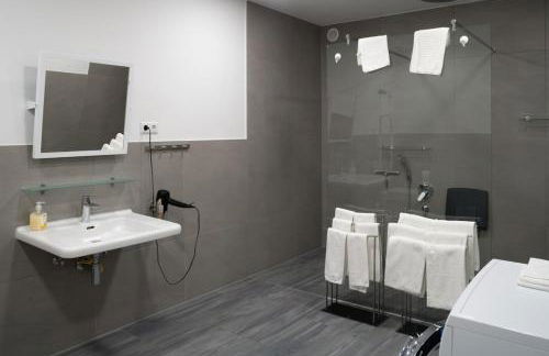 Up to 37 people - Your home - Mountain home - Foto 16