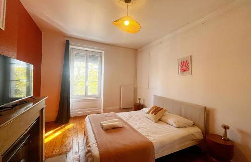 Suite Celestine - Appartement 4 & 8 personnes - Check in h24 & wifi - Foto 31